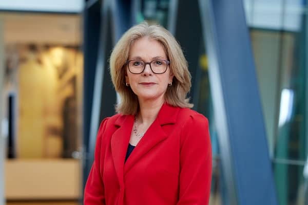 Portretfoto Monique Vogelzang